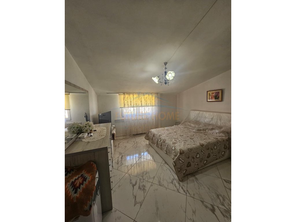 For sale, 3-Storey Villa, Former military barracks, Durres