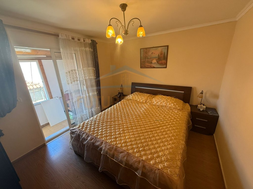 For sale, 3-Story Villa, Neighborhood 6, Korçë.