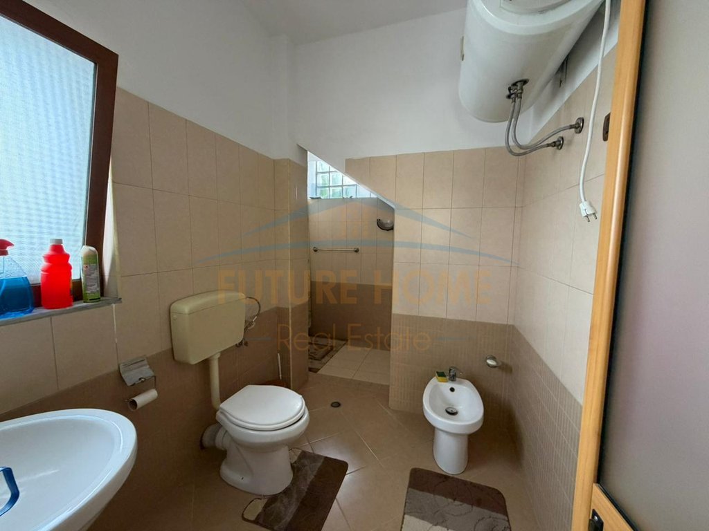For sale, 3-Story Villa in Prush, Kombinat, Tirana