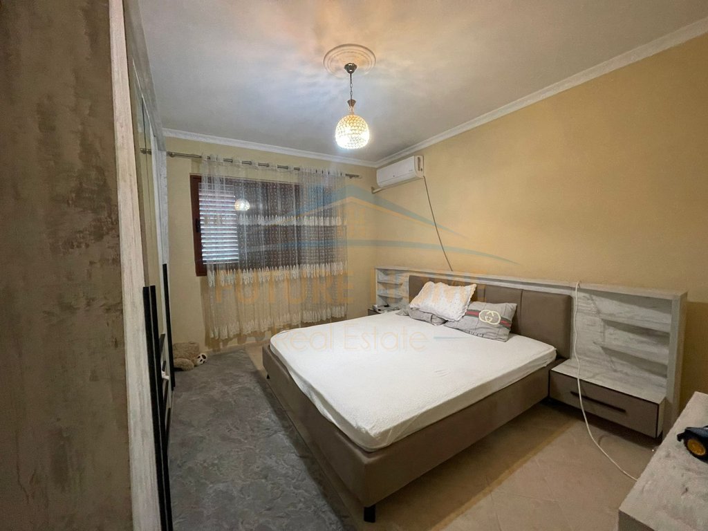 3-story Villa for Sale, Sauk, Tirana
