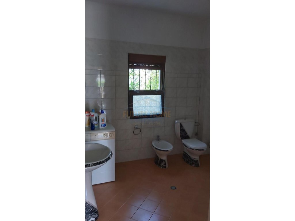 SHITET, VILE 3 KATESHE, SPITALLE. DURRES