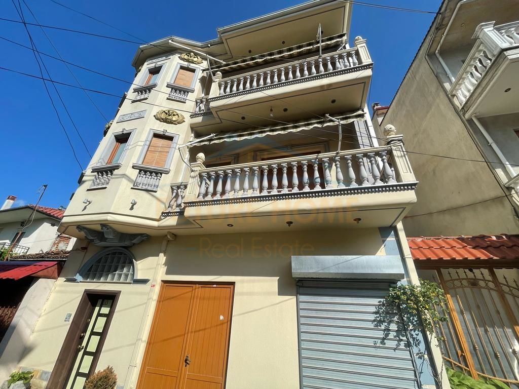 4-Storey House, Neighborhood 1, Korça