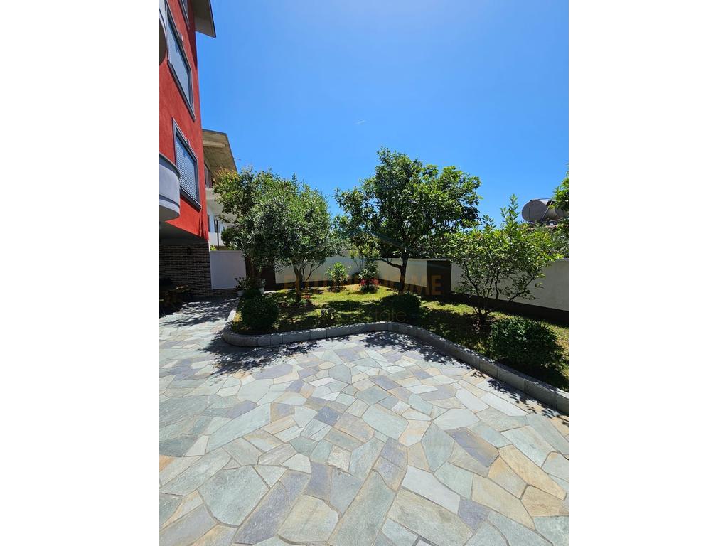 FOR SALE, 4-STOREY VILLA, ARAPAJ. DURRES