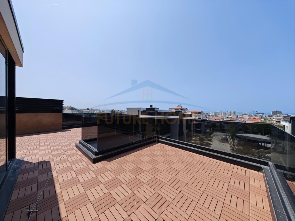 For sale, Villa, Golem.