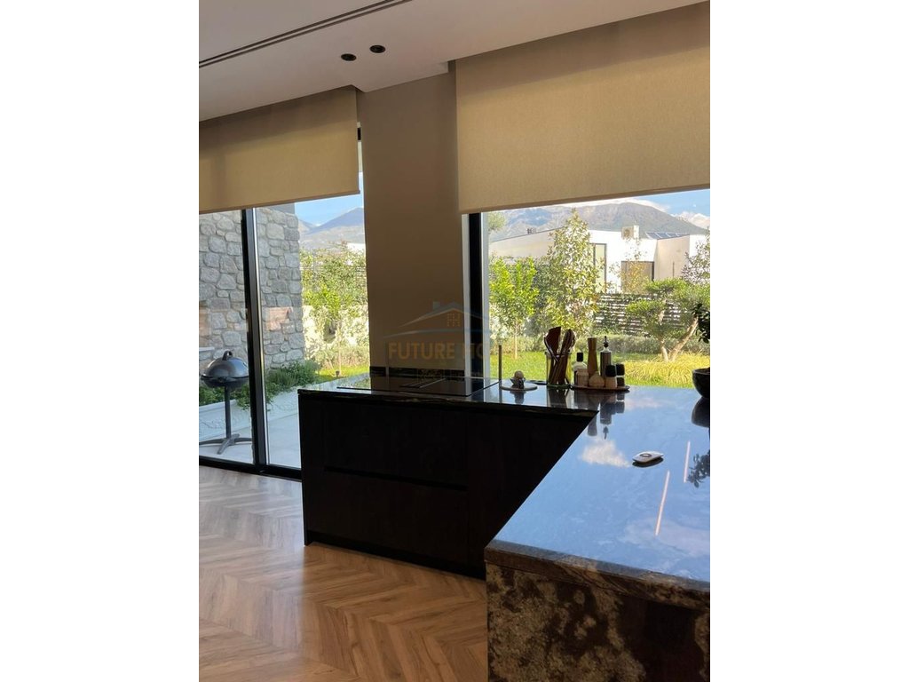 For Sale, Luxury Individual Villa, O2 Residence, Farkë, Tirana