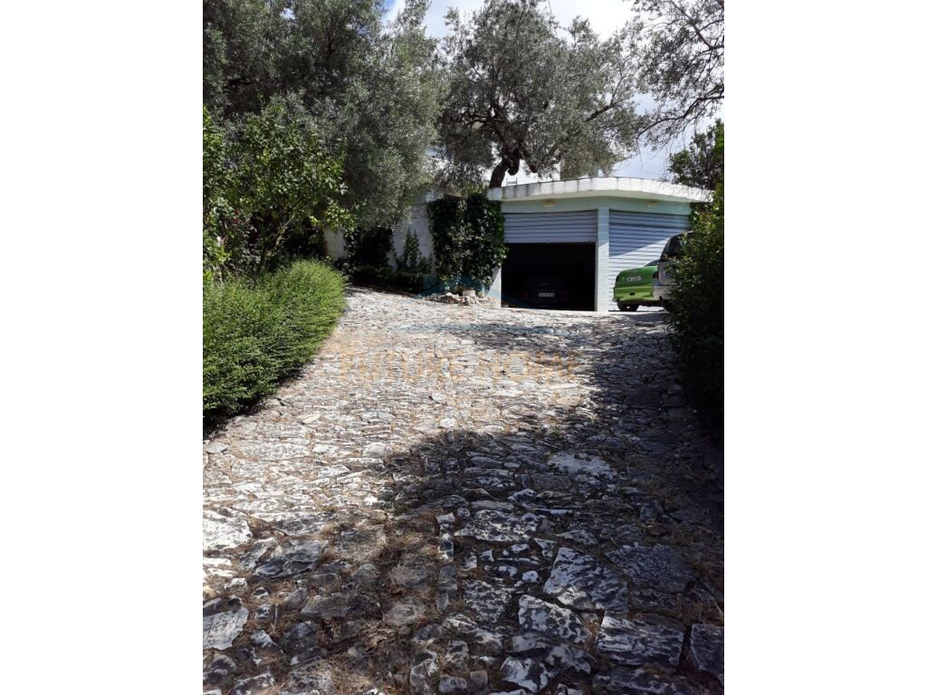 For sale, Villa, Hajro Cakerri neighborhood, Vlora