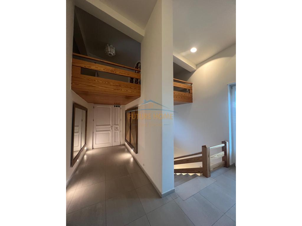 For Sale, Villa, Teg