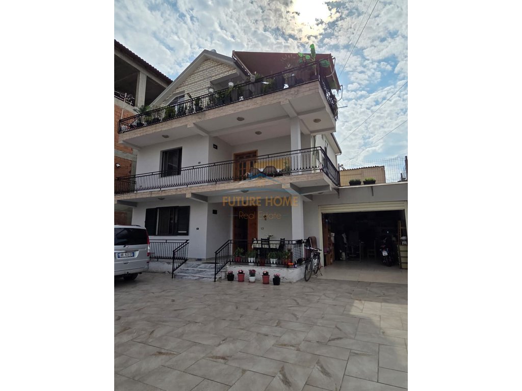 For sale, Villa+Land, New Boulevard, Tirana.