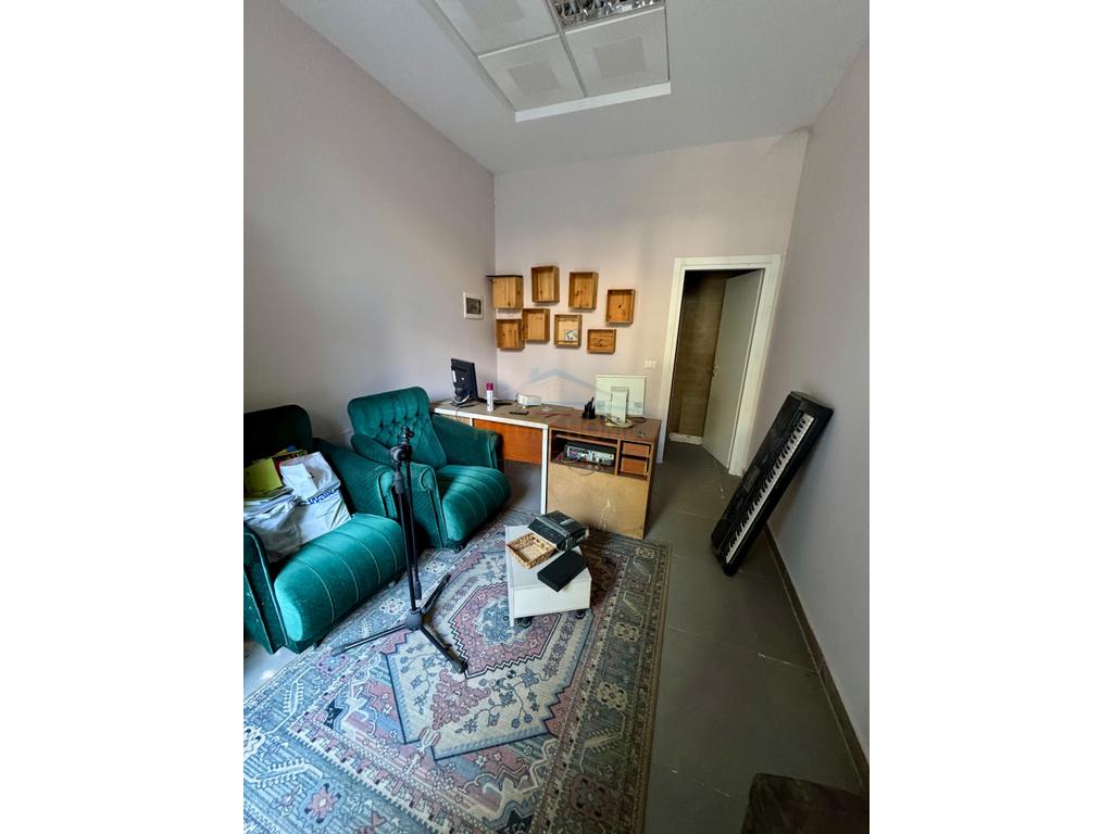 Sales, Business Premises, Selvia, Tirana.
