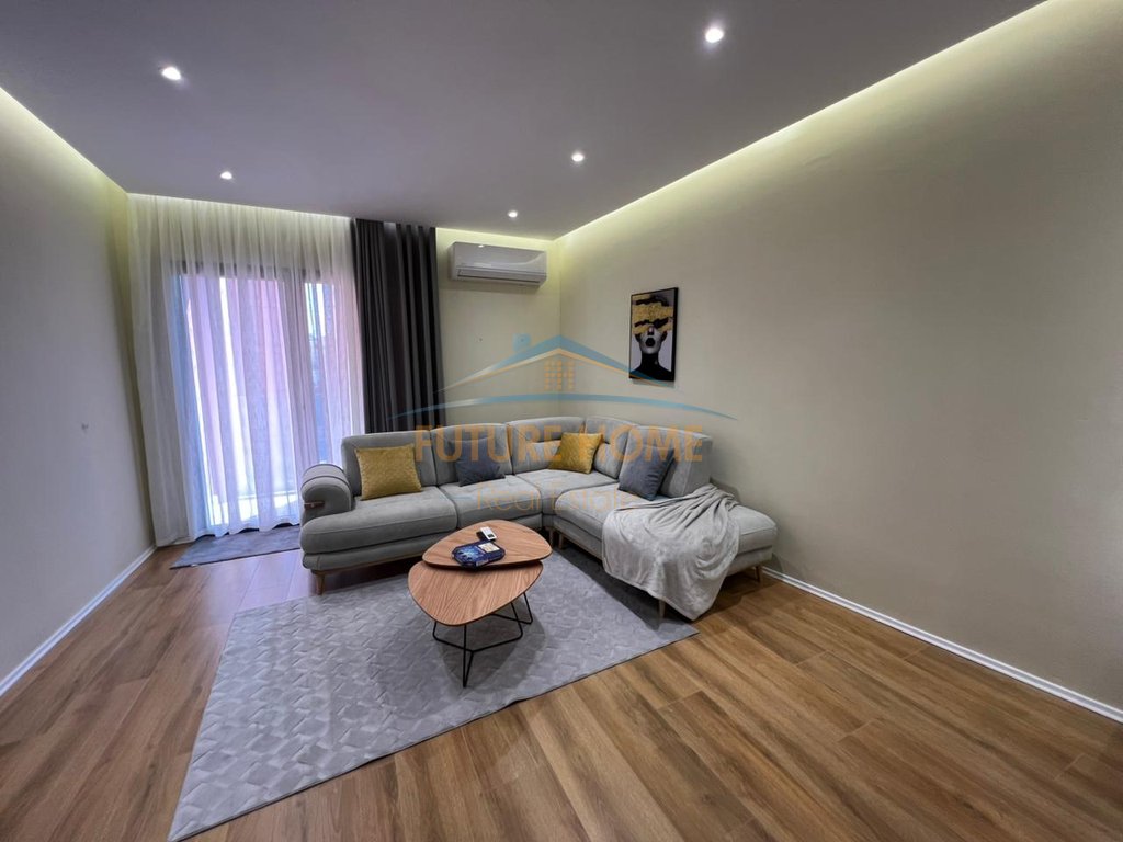 For sale, 1+1 Apartment, Roma Gallery, Kavajes Street, Tirana!