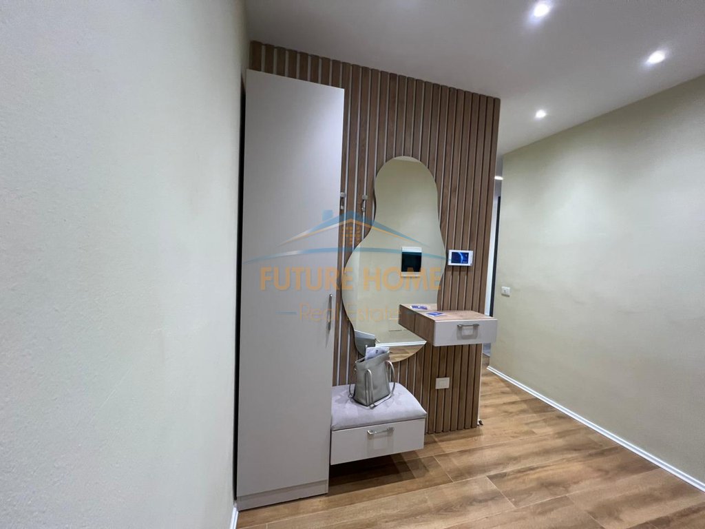 For sale, 1+1 Apartment, Roma Gallery, Kavajes Street, Tirana!