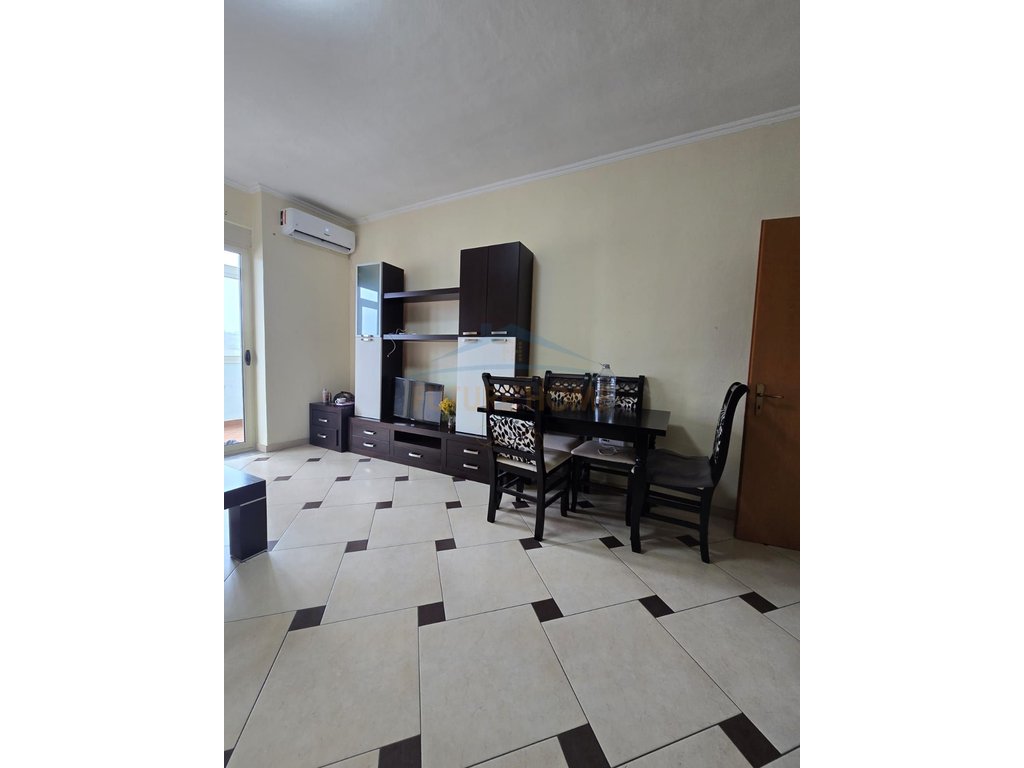 Shitje, Apartament 1+1, Gjykata, Durres.