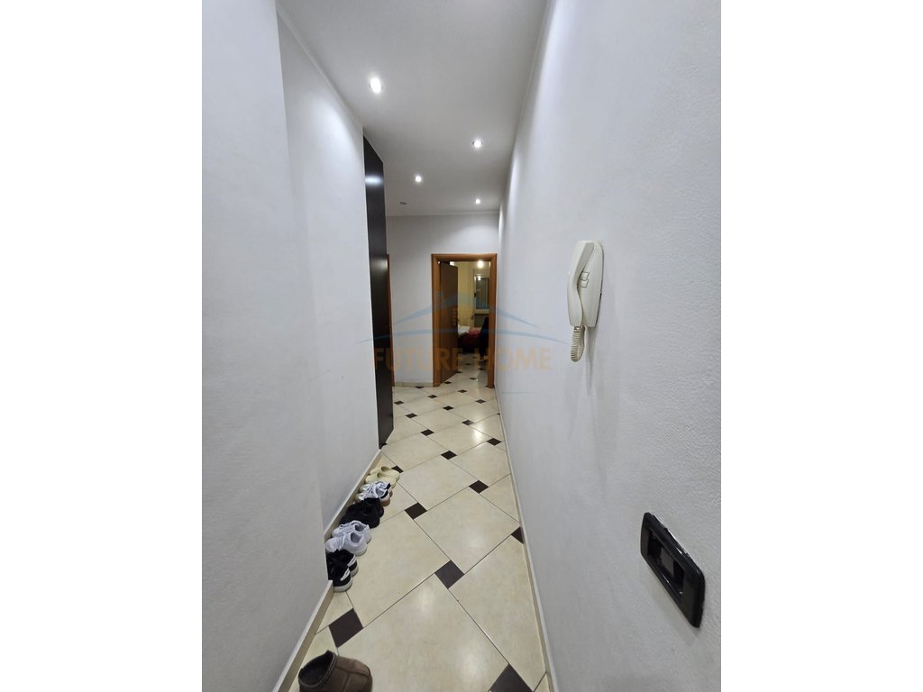 Shitje, Apartament 1+1, Gjykata, Durres.