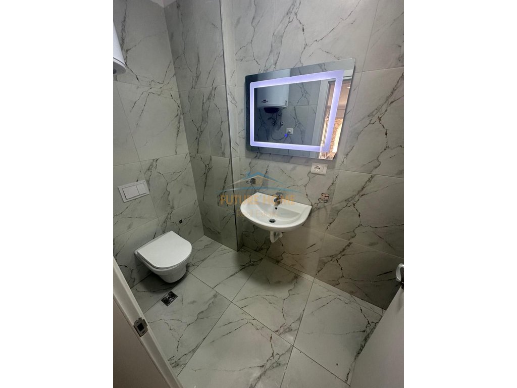 Shitje, Apartament 1+1+Post Parkimi , Kompleksi Sofo Duni , Dhermi