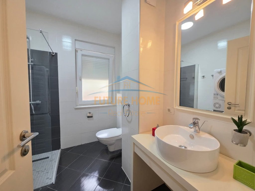 Shitje , Apartament 3+1+3 me verande tek Rezidenca Touch of The Sun!