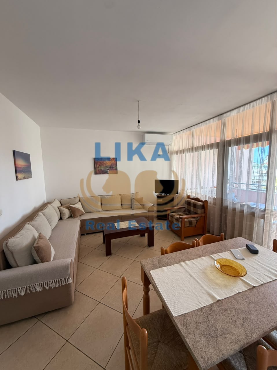 Shitet Apartament 2+1 Pranë Detit në Golem | 82m² + Garazh