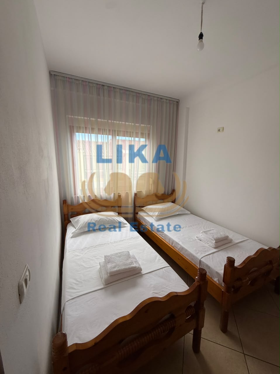 Shitet Apartament 2+1 Pranë Detit në Golem | 82m² + Garazh