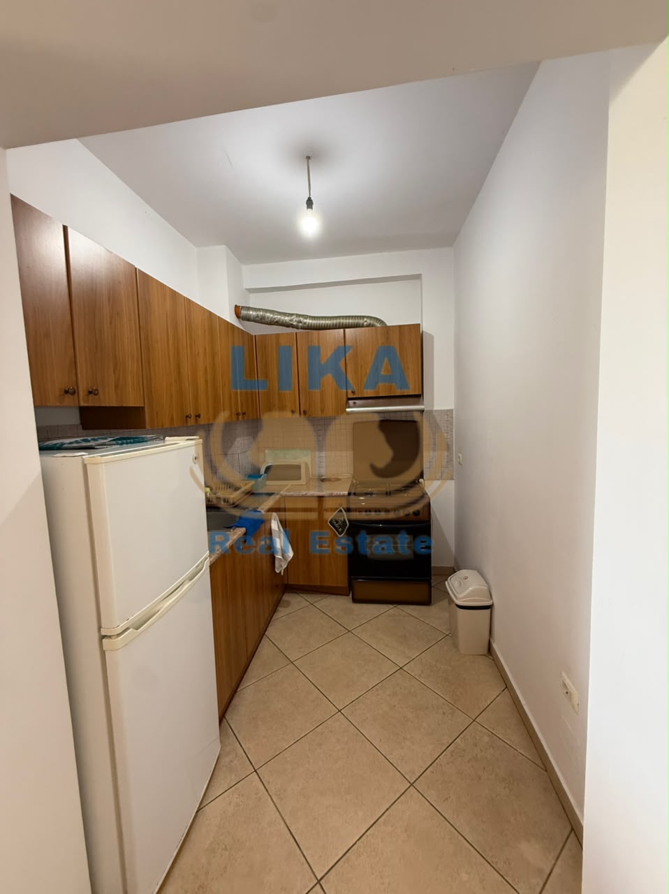 Shitet Apartament 2+1 Pranë Detit në Golem | 82m² + Garazh
