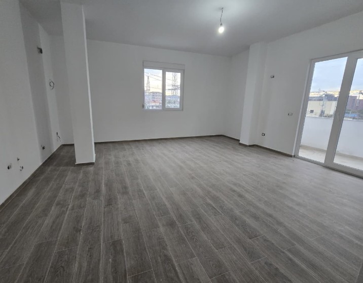 Apartment, Bulevardi Ri, Tirana