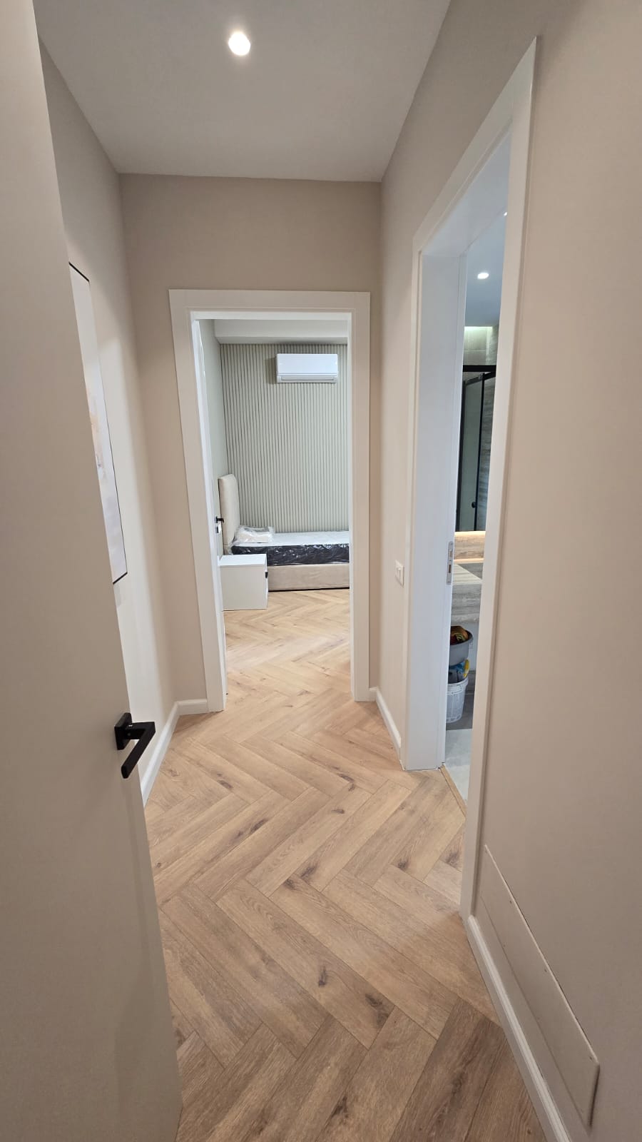 Furnished apartment inc parking, Garden Building, Tirana