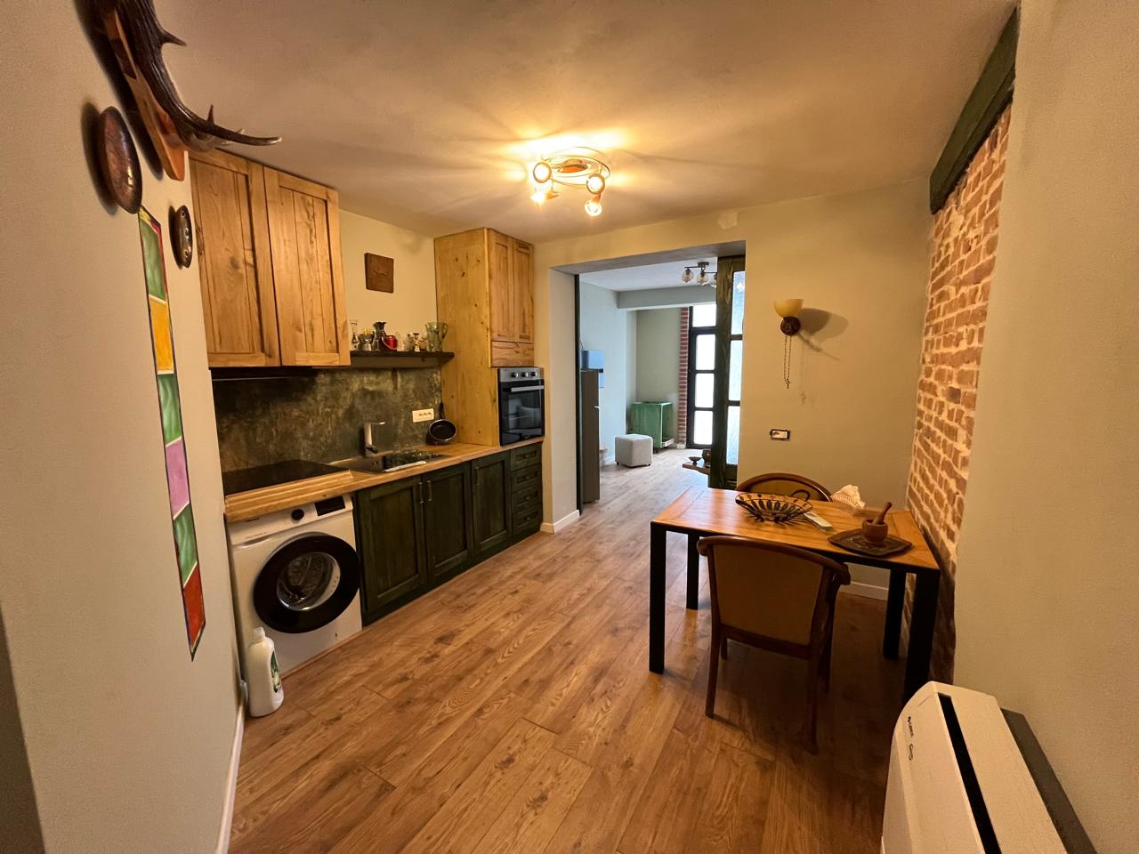 Twin Apartments, Pogradec