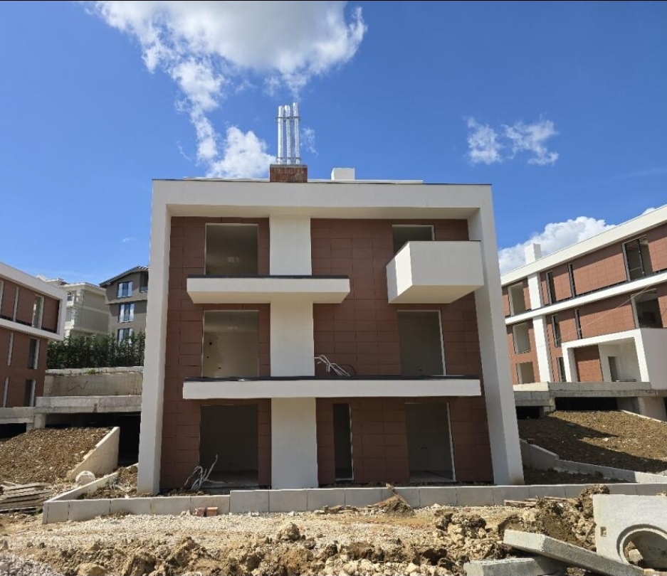 Level 1 Apartment, Sauk